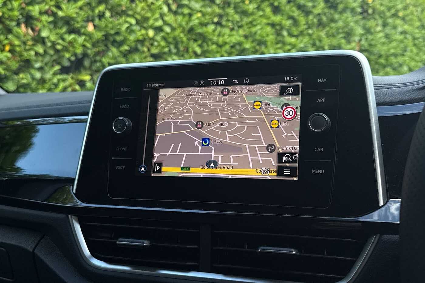 Volkswagen T-Roc 1.5 TSI R-Line SUV 5dr Petrol DSG Euro 6 (s/s) (150 ps)