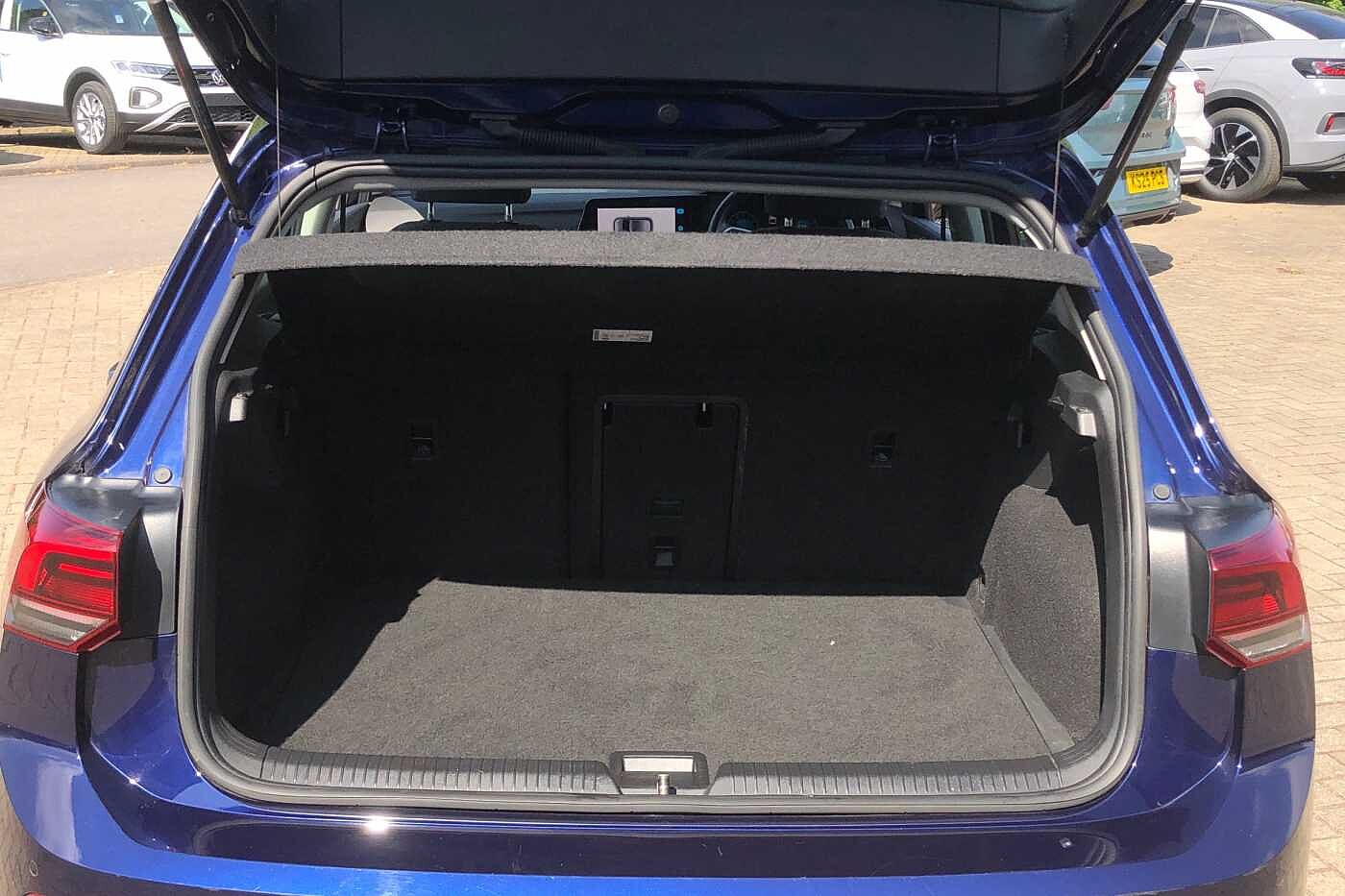 Volkswagen Golf 1.5 TSI Life 5dr
