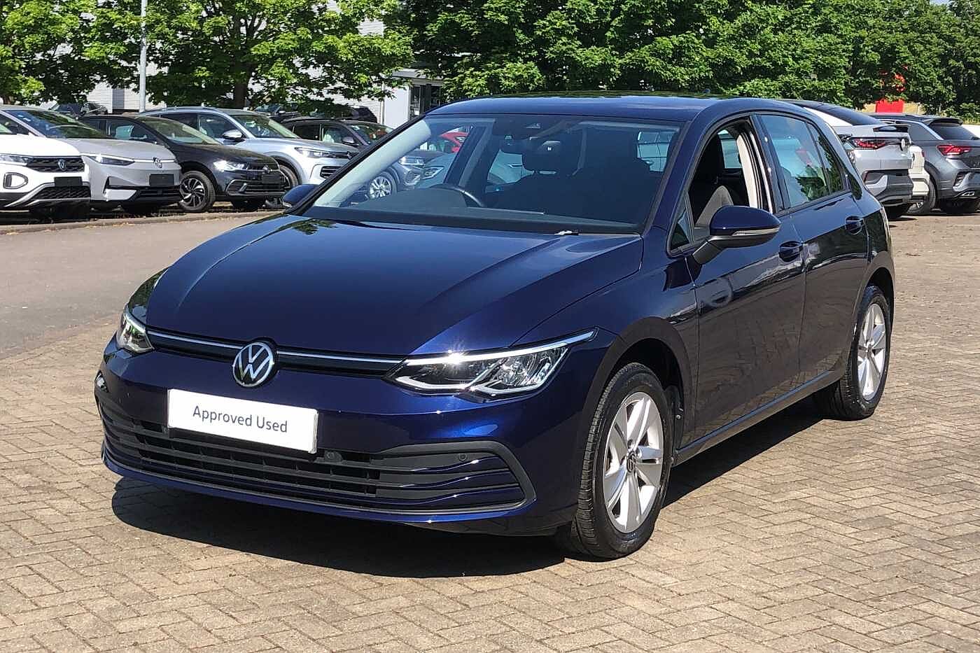 Volkswagen Golf 1.5 TSI Life 5dr
