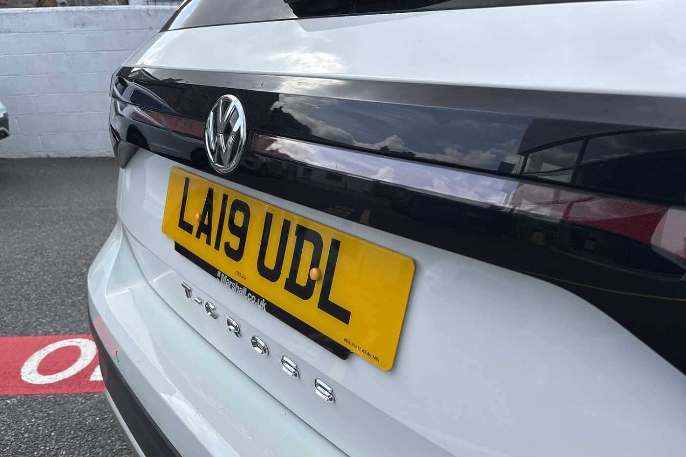 Volkswagen T-Cross 1.0 TSI (115ps) SEL DSG Hatchback