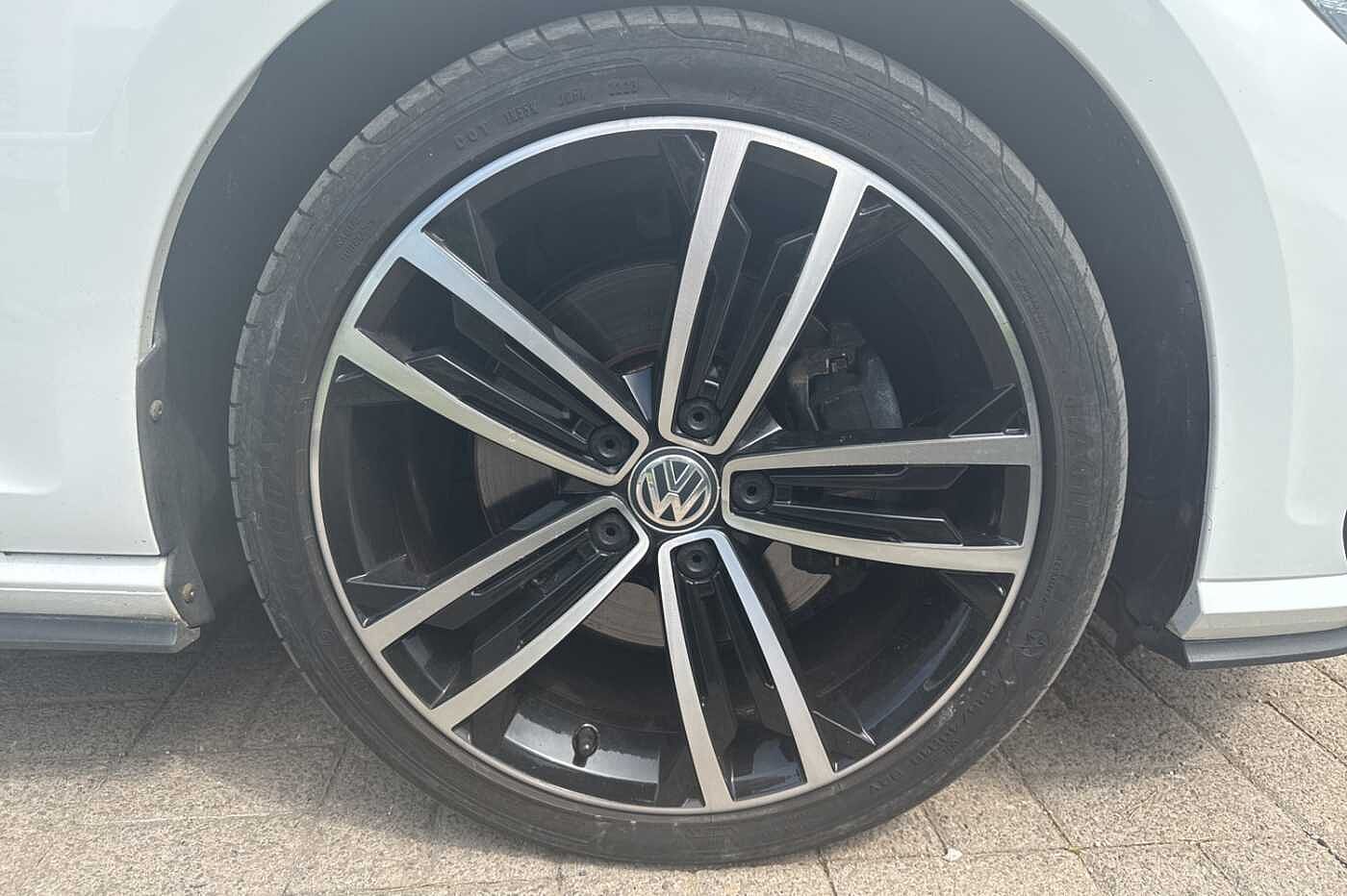 Volkswagen Golf 2.0 TDI GTD Blueline 184PS DSG 5Dr