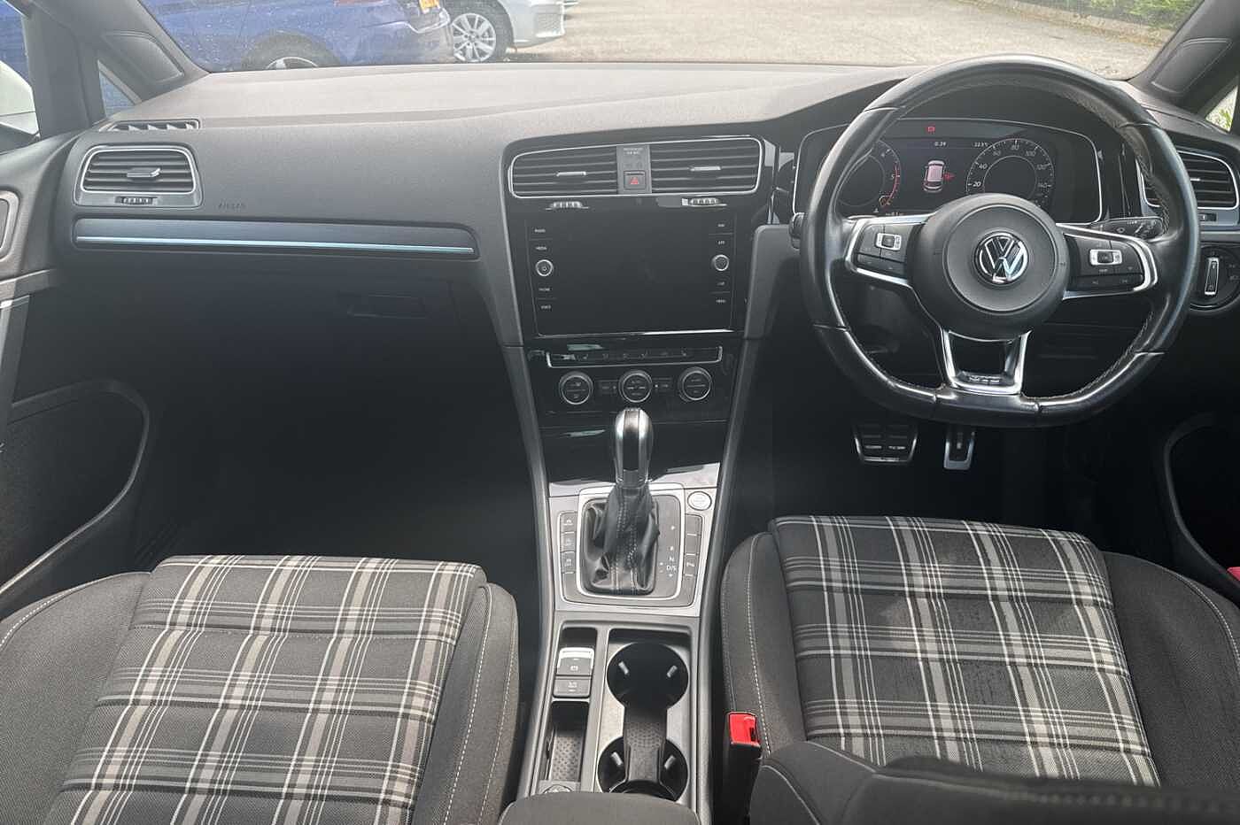 Volkswagen Golf 2.0 TDI GTD Blueline 184PS DSG 5Dr