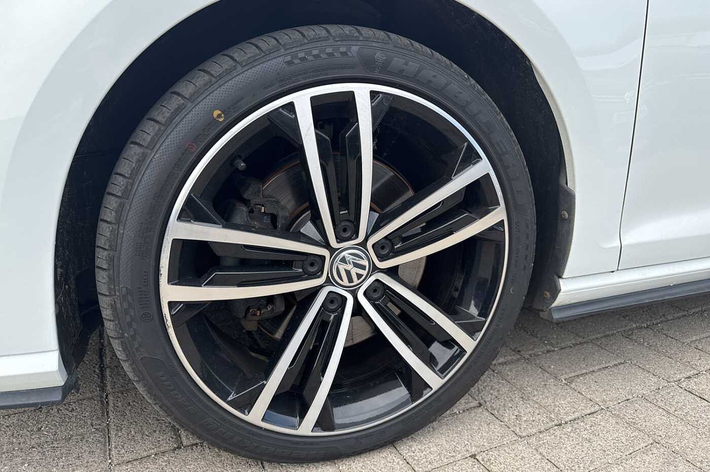 Volkswagen Golf 2.0 TDI GTD Blueline 184PS DSG 5Dr