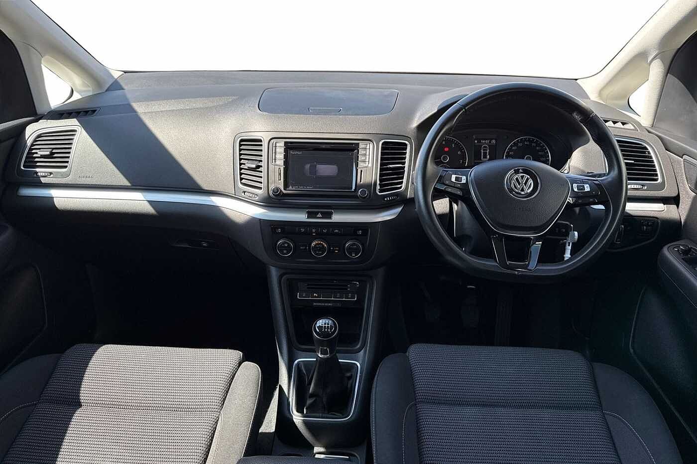 Volkswagen Sharan 1.4 TSI SE NAV 150PS